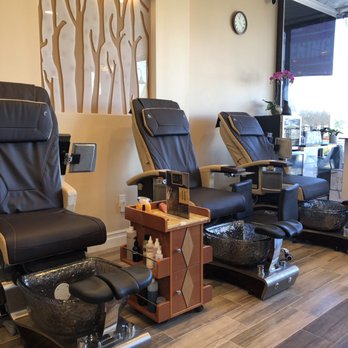 Shiloh Nails & Spa - Pedi chairs - Nail Salons Near Me - Windsor, California Shiloh Nails & Spa - Pedi chairs - Nail Salons Near Me - Windsor, California