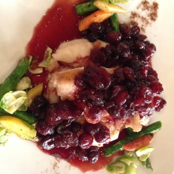 Trashumante - White fish call Robalo on Cranberry sauce - Pizza Near Me - San Luis Potosí, SLP
