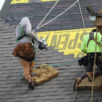 Aspen Contracting - Our crews are dedicated, hard-working and efficient. - Roofing Near Me - Topeka, Kansas
