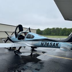 P6 Aviation - Cirrus SR22T Turbo G7 airplane