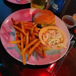 Becca 's Rock N Roll Burger