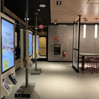 McDonald's - Fast Food Near Me - Paramus, New Jersey