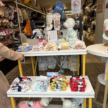 ペットパラダイス 原宿竹下通り店 - Updated May 2026 - 36 Photos