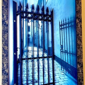 La Fontaine Restaurant - Wall art - French Near Me - Mountain View, California La Fontaine Restaurant - Wall art - French Near Me - Mountain View, California