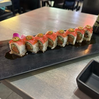 Sushi Kitto - Tuna Lover Roll - Sushi Bars Near Me - Indio, California Sushi Kitto - Tuna Lover Roll - Sushi Bars Near Me - Indio, California
