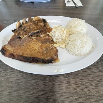 Aunties Cafe - Hamburger-roast pork combo plate. - Breakfast & Brunch Near Me - Gardena, California Aunties Cafe - Hamburger-roast pork combo plate. - Breakfast & Brunch Near Me - Gardena, California