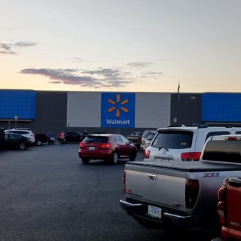 Walmart Supercenter - cars parked in a parking lot - Department Stores Near Me - Mayfield, Kentucky Walmart Supercenter - cars parked in a parking lot - Department Stores Near Me - Mayfield, Kentucky