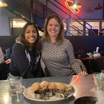 Bar Siena - Mini Bomboloni - Italian Hole-Less Doughnuts - Italian Near Me - Chicago, Illinois Bar Siena - Mini Bomboloni - Italian Hole-Less Doughnuts - Italian Near Me - Chicago, Illinois