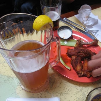 Flanigan's Boathouse - (photographed by Dave Hong) - Seafood Near Me - Conshohocken, Pennsylvania
