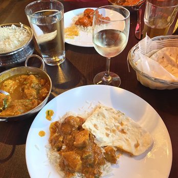 Saffron Indian Restaurant - Chicken Curry, Cheese Naan, and Chicken Marsala - Indian Near Me - Steamboat Springs, Colorado