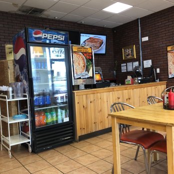 Pizzawala's - Interior. - Pizza Near Me - Canton, Michigan