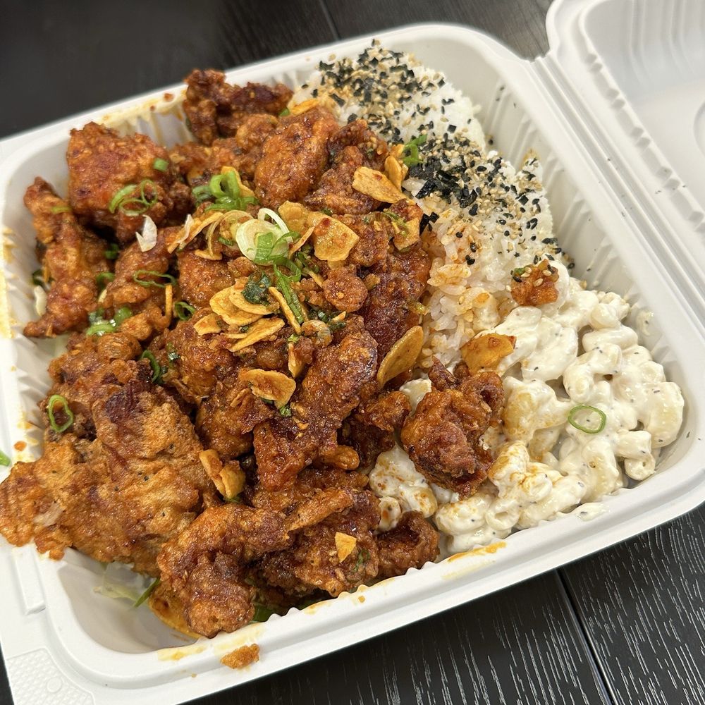 Diamond Head General Store - Crunchy chili garlic chicken (house special) - Hawaiian Near Me - San Bruno, California Diamond Head General Store - Crunchy chili garlic chicken (house special) - Hawaiian Near Me - San Bruno, California