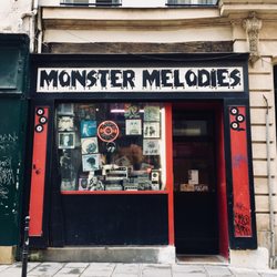 Monster Mélodies - Storefront