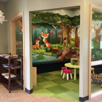 Newberg Kids' Dentist - Toddler room - Pediatric Dentists Near Me - Newberg, Oregon Newberg Kids' Dentist - Toddler room - Pediatric Dentists Near Me - Newberg, Oregon
