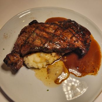 Restaurant 1796 - Ribeye with mashed potatoes - New American Near Me - Saint Francisville, Louisiana