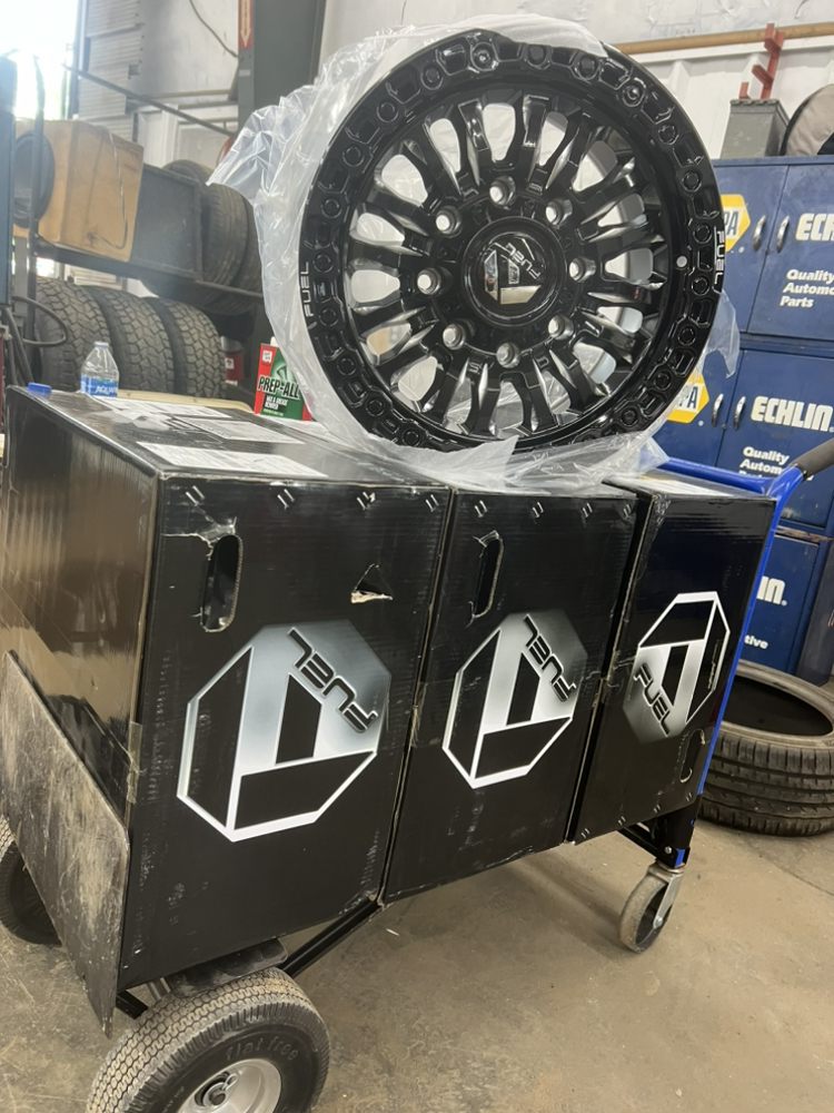 TOP SHELF AUTO SALES & REPAIR Updated July 2024 6609 Denver