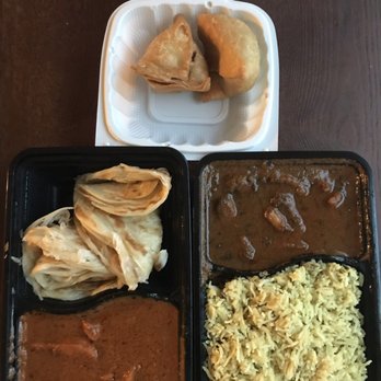 Indian Express - Paratha curry, Rice plate with chicken curry and samosa - Food Trucks Near Me - San Jose, California