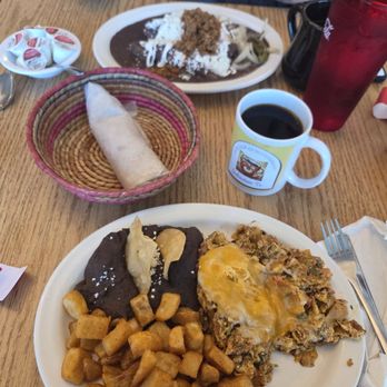 Cafe Canela Restaurant - Migas w/chorizo and enfrijoladas, coffee and cafe de olla. Deliciosos! - Mexican Near Me - Galveston, Texas Cafe Canela Restaurant - Migas w/chorizo and enfrijoladas, coffee and cafe de olla. Deliciosos! - Mexican Near Me - Galveston, Texas