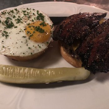 Au Cheval - Cheeseburger with egg/bacon - Bars Near Me - Chicago, Illinois