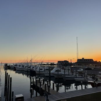 Sea Chef Dockside Kitchen - Sunset view - Seafood Near Me - Nags Head, North Carolina Sea Chef Dockside Kitchen - Sunset view - Seafood Near Me - Nags Head, North Carolina