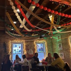 Presto Wine Bar - Holiday decor and seating
