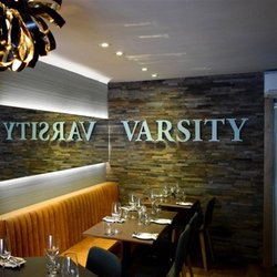 Varsity Restaurant - Interior