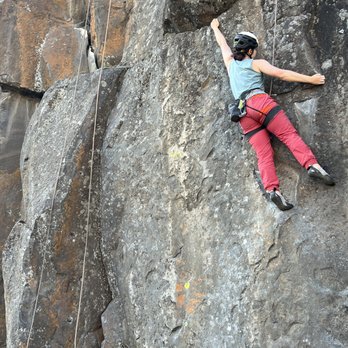 Chockstone Climbing Guides - Rock Climbing Near Me - Terrebonne, Oregon Chockstone Climbing Guides - Rock Climbing Near Me - Terrebonne, Oregon