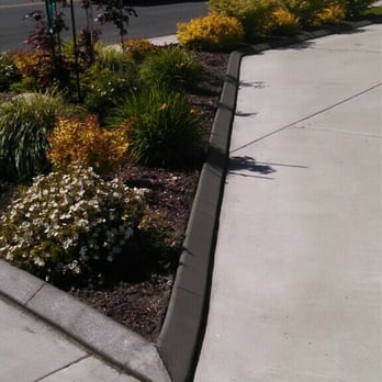 Accent Curb N Edge - a curb in a residential neighborhood - Landscaping Near Me - Orem, Utah