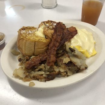 Water St Cafe - Breakfast & Brunch Near Me - Geneva, New York Water St Cafe - Breakfast & Brunch Near Me - Geneva, New York