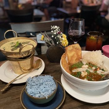 Nour Thai Kitchen - Green Curry , sweat pea rice , Yen Ta Fo - Thai Near Me - Oakland Park, Florida