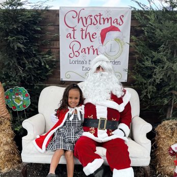 Lorina's Edible Garden - Santa - Christmas at the Barn - Attraction Farms Near Me - Escalon, California Lorina's Edible Garden - Santa - Christmas at the Barn - Attraction Farms Near Me - Escalon, California