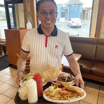 Oakland Gyros - Greek Near Me - Milwaukee, Wisconsin Oakland Gyros - Greek Near Me - Milwaukee, Wisconsin