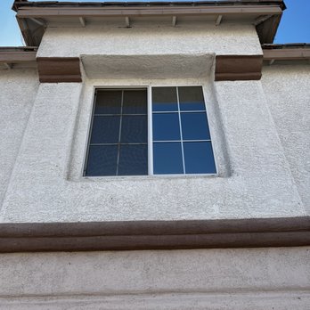 Green Valley Window Tinting - View from outside, blinds open. Nothing visible - Home Window Tinting Near Me - Henderson, Nevada Green Valley Window Tinting - View from outside, blinds open. Nothing visible - Home Window Tinting Near Me - Henderson, Nevada