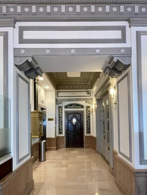 Phoenix Park Hotel by null