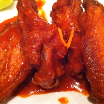 Leelynn's - Buffalo wings, way too salty and sound. Less of the sauce will make it flavorful. Can you use the original Sriracha sauce   ? - Lounges Near Me - Ellicott City, Maryland
