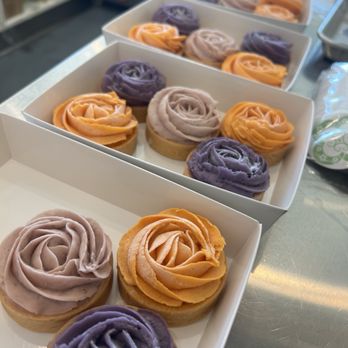 Sweets By Aroma Craft - Mini tarts for party - Bakeries Near Me - Walnut, California Sweets By Aroma Craft - Mini tarts for party - Bakeries Near Me - Walnut, California