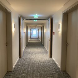 Rebhan's Business und Wellness Hotel - Hallway