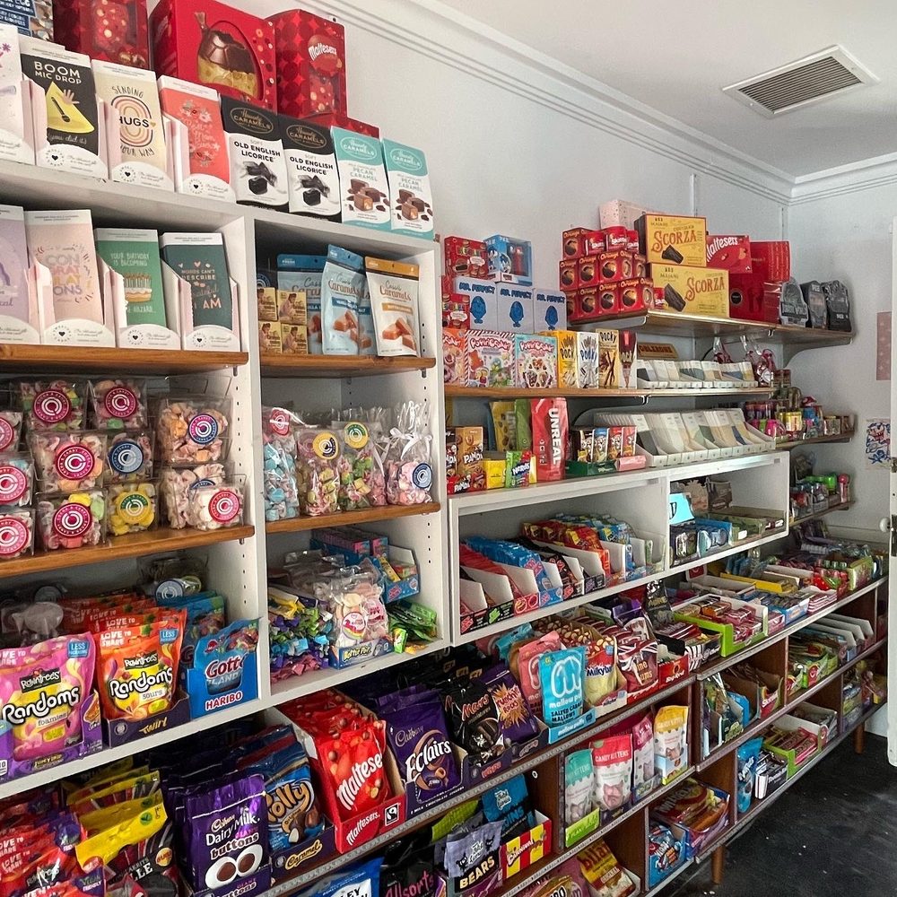 Cocoa & Candy - Lots of candy! - Chocolatiers & Shops Near Me - Studio City, California