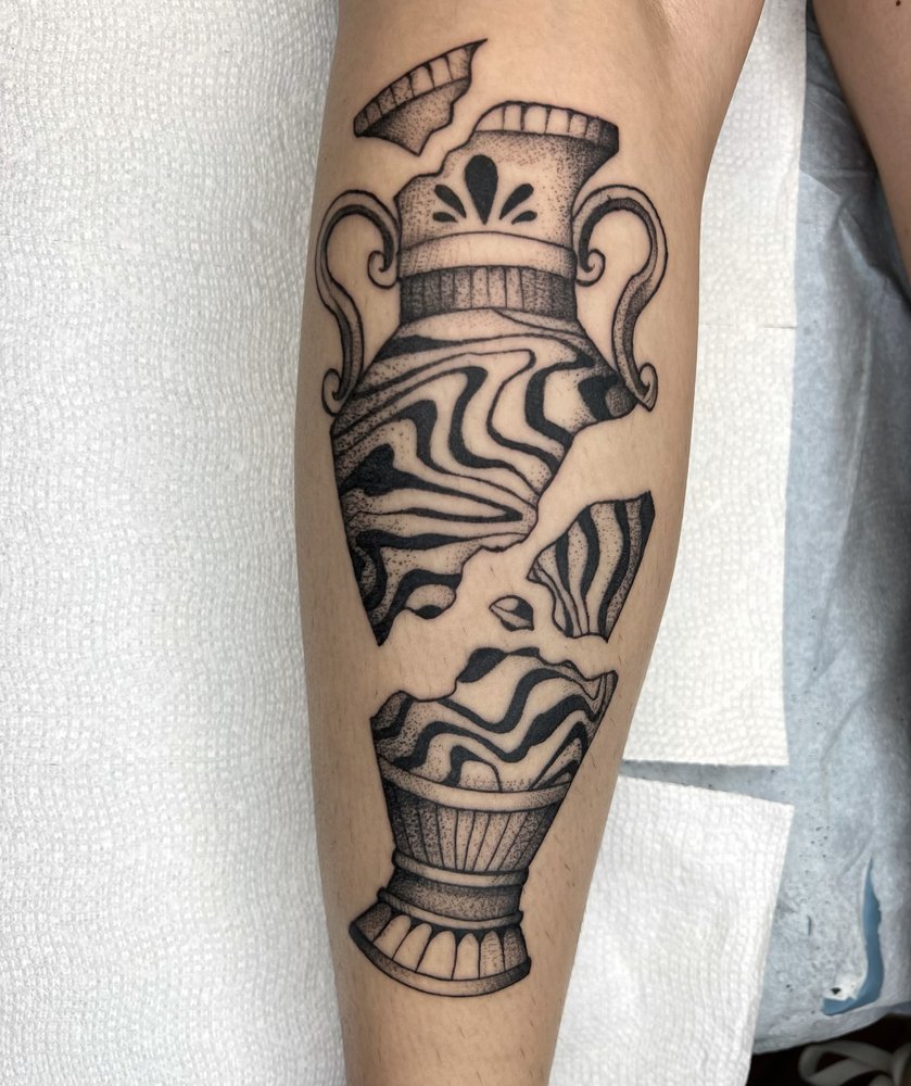 ST. PETE TATTOO COMPANY Updated August 2024 137 Photos & 73 Reviews