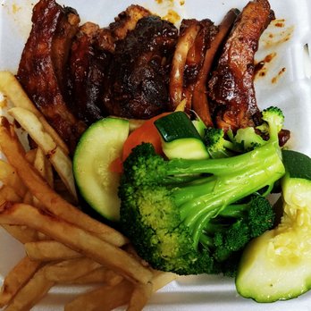 Golden Ox Diner - Pork BBQ ribs which come with potatoes, fresh steamed veggies and soup or salad with bread and butter. Ribs were so tender! Great sauce! - Diners Near Me - Lodi, California Golden Ox Diner - Pork BBQ ribs which come with potatoes, fresh steamed veggies and soup or salad with bread and butter. Ribs were so tender! Great sauce! - Diners Near Me - Lodi, California