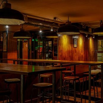 The Violon Dingue - Lounges Near Me - Paris, 75