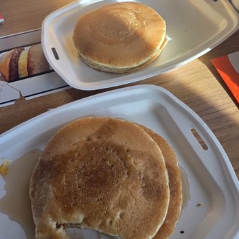 McDonald's - The deluxe breakfast - Fast Food Near Me - Los Angeles, California McDonald's - The deluxe breakfast - Fast Food Near Me - Los Angeles, California