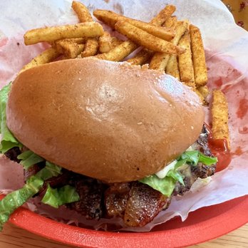 Memphis Mojo Cafe - Bacon cheese burger and fries - Cafes Near Me - Bartlett, Tennessee Memphis Mojo Cafe - Bacon cheese burger and fries - Cafes Near Me - Bartlett, Tennessee