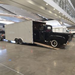 Redline Trailer Rentals - Enclosed car hauler 20'