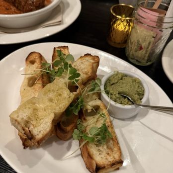Etto Pasta Bar - Focaccia - Italian Near Me - Paso Robles, California Etto Pasta Bar - Focaccia - Italian Near Me - Paso Robles, California