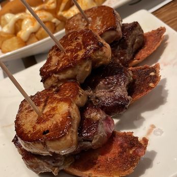 Ciutat Comtal - Tapas Bars Near Me - Barcelona, B