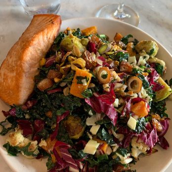 North Italia - Kale salad with salmon - Italian Near Me - Plano, Texas North Italia - Kale salad with salmon - Italian Near Me - Plano, Texas