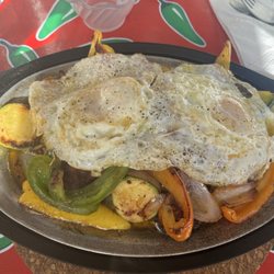 La Mexicana Restaurant - Chorizo breakfast skillet