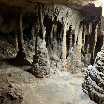 Crystal Onyx Cave - Cave - Landmarks & Historical Buildings Near Me - Cave City, Kentucky Crystal Onyx Cave - Cave - Landmarks & Historical Buildings Near Me - Cave City, Kentucky