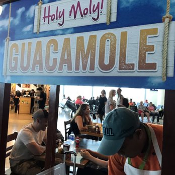 Air Margaritaville - Guacamole bar. - Bars Near Me - Cancún, ROO